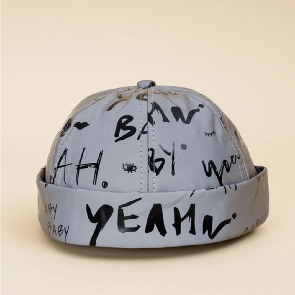 ✨ NEW Gray Graphic Graffiti Cap
